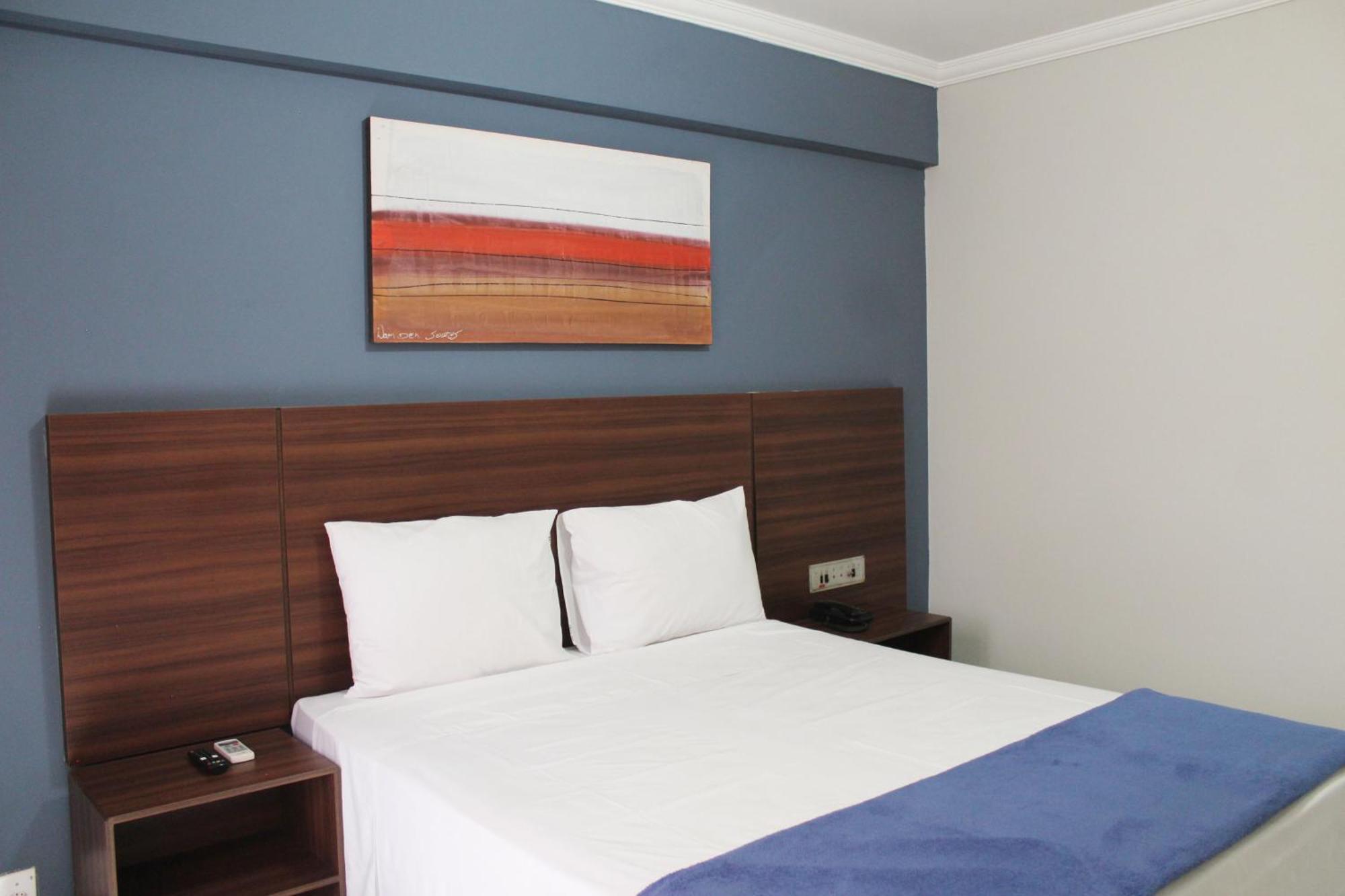 Days Inn By Wyndham Уберландия Экстерьер фото